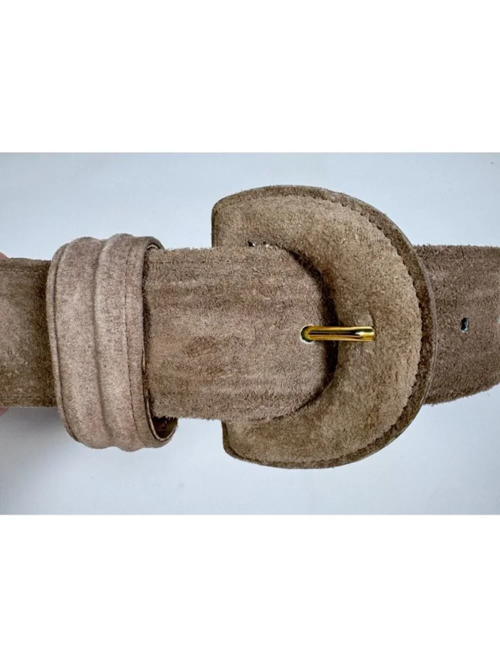 Vintage Tan Suede Belt Size S Pig Suede PVC Backing Made In Taiwan Statement 80s